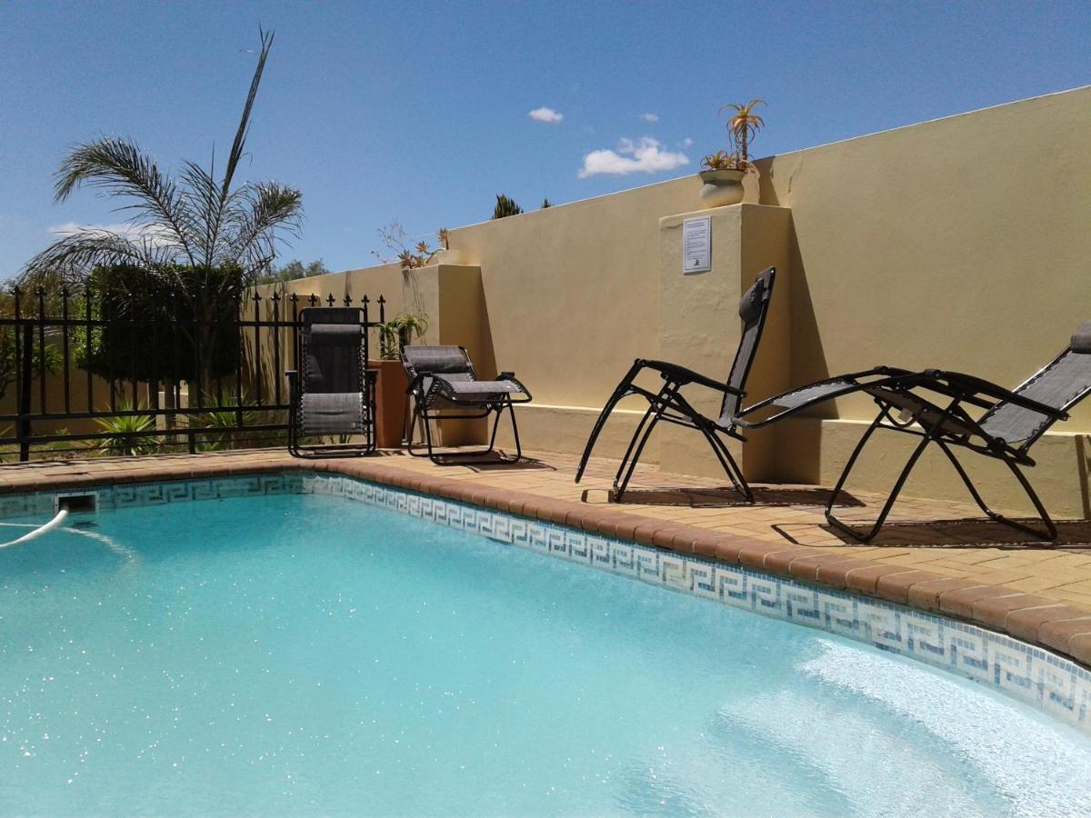 Come Home In Oudtshoorn Self-Catering Units المظهر الخارجي الصورة